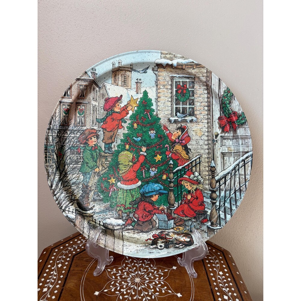 Vintage Wim Schimmer Round Metal Christmas Tray/Plate Potpourri Press Hong Kong